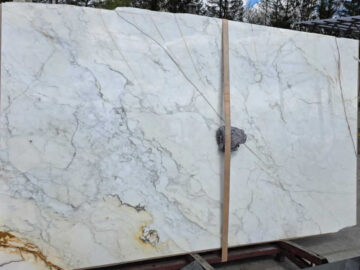 Calacatta gold